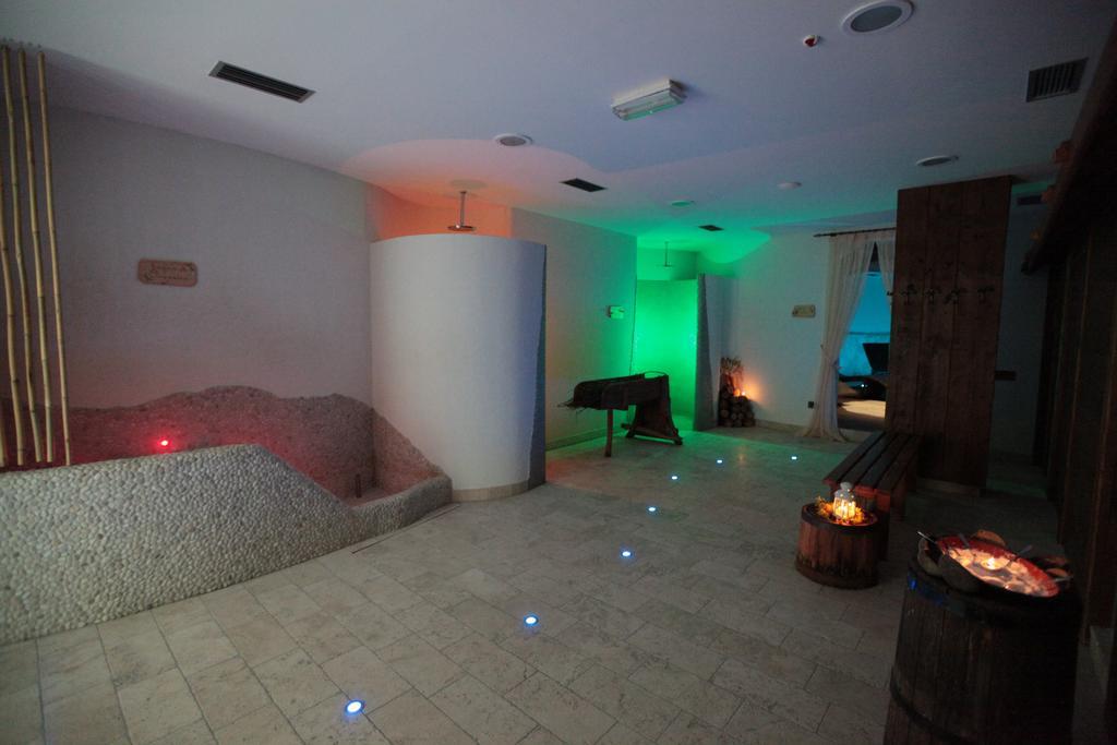 Hotel Belvedere Wellness & Family Baselga di Pinè Buitenkant foto