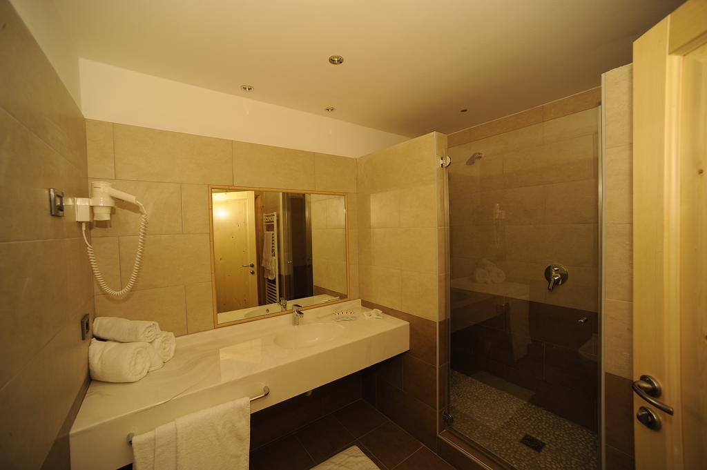 Hotel Belvedere Wellness & Family Baselga di Pinè Buitenkant foto